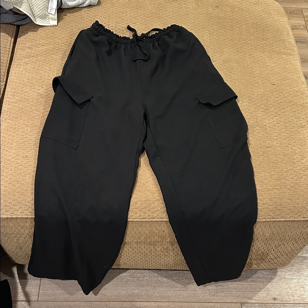 Black Cargo Pants